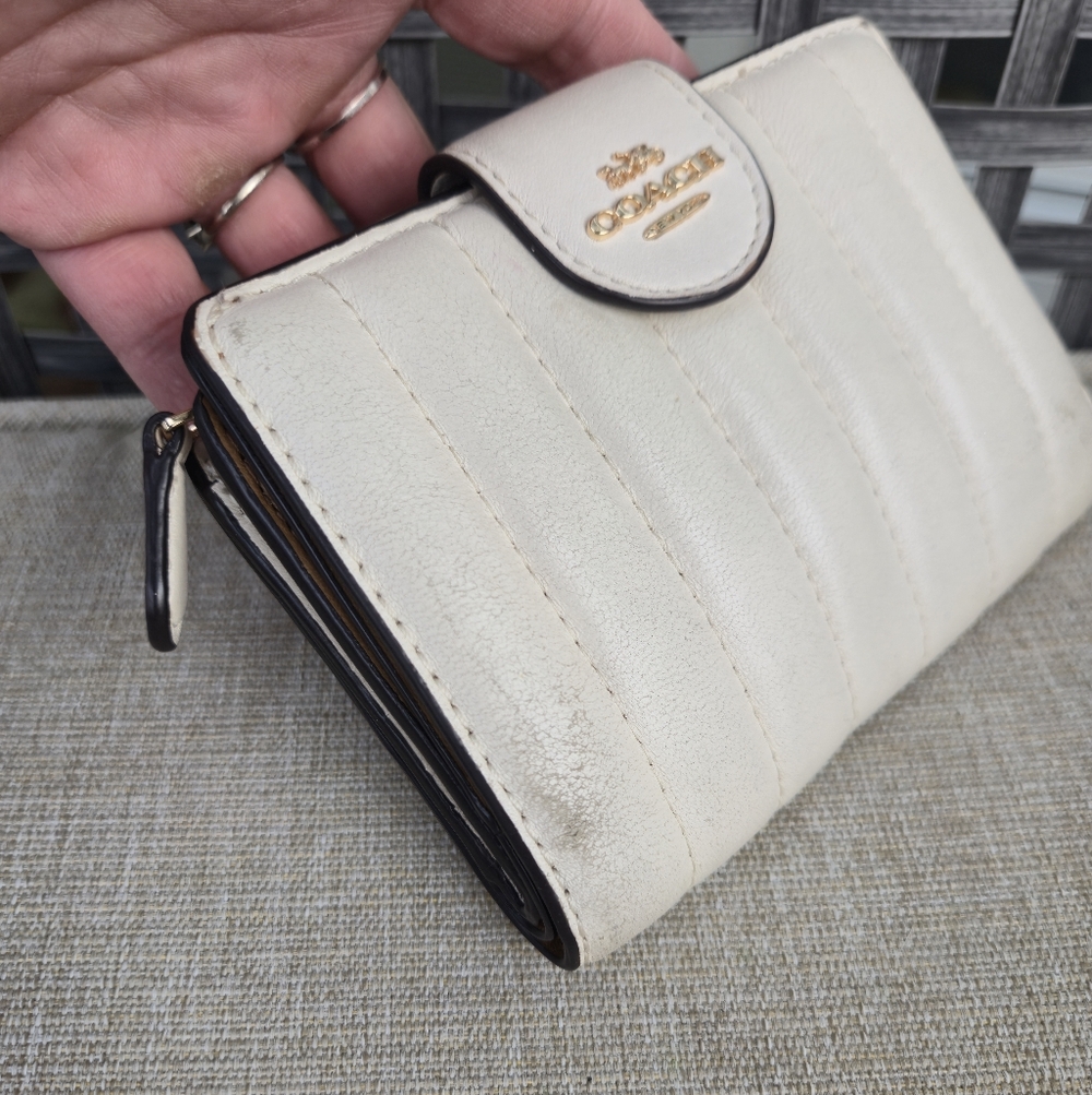 Coach Medium Corner Zip Wallet - Picture 5 of 15